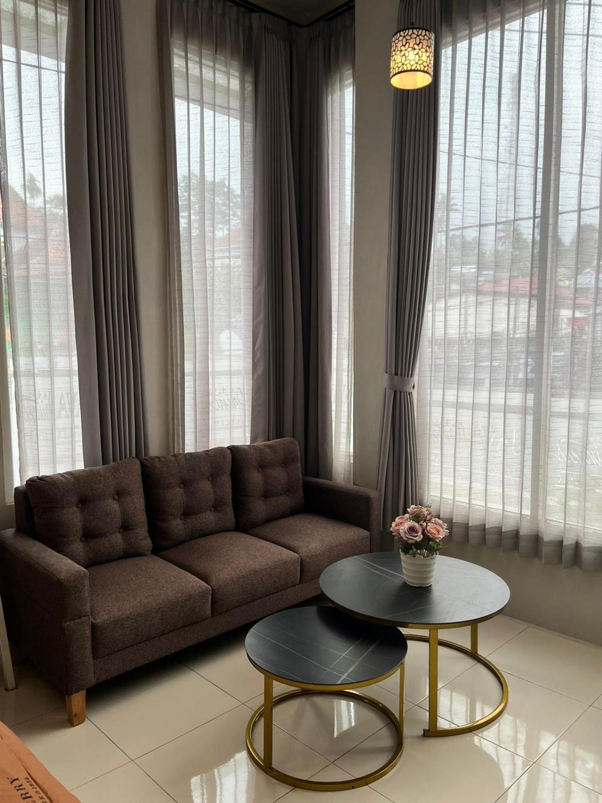 Java Hostel Tumpak Sewu Sidomukti Esterno foto